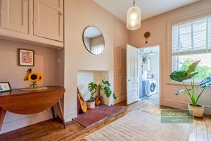 Photo 28- click for photo gallery